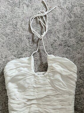Beautiful Viscose white halter top!